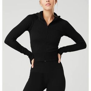 All seamless cable knit jacket size medium